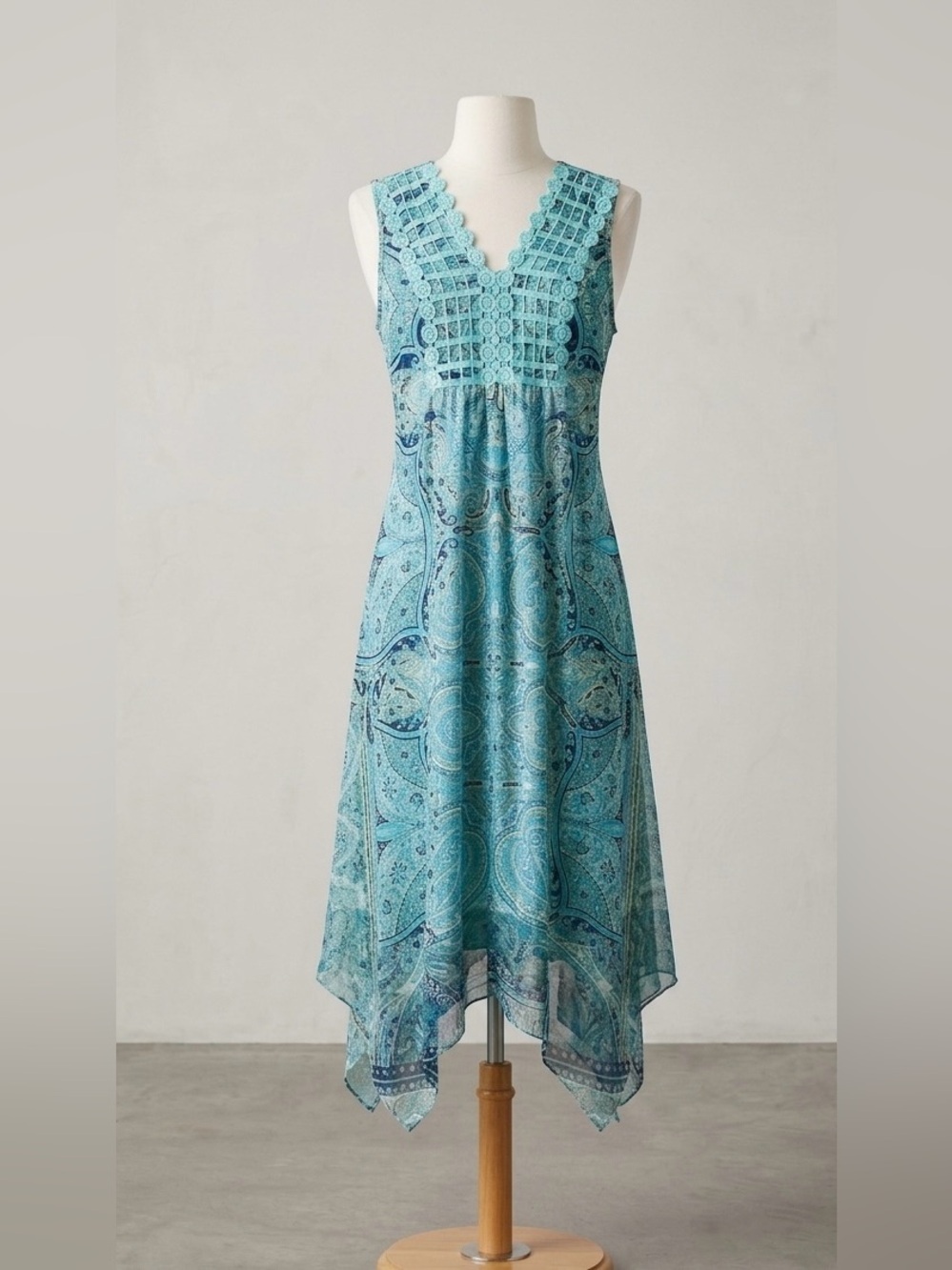 Sleeveless Aqua Paisley V-Neck Midi Dress